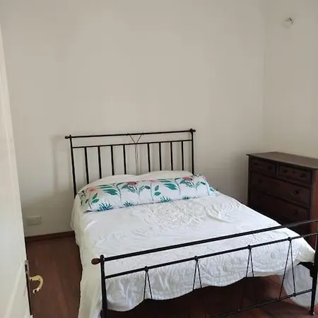 Spacious Flat With Private Terrace In *